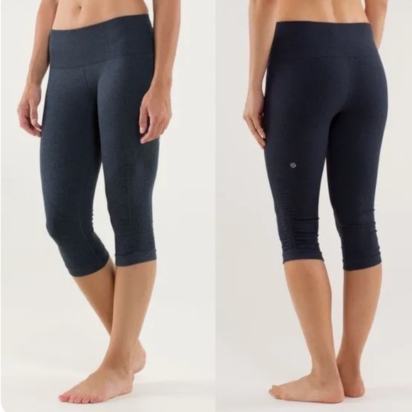 lululemon athletica Pants - Lululemon In The Flow Crop ll Size 4